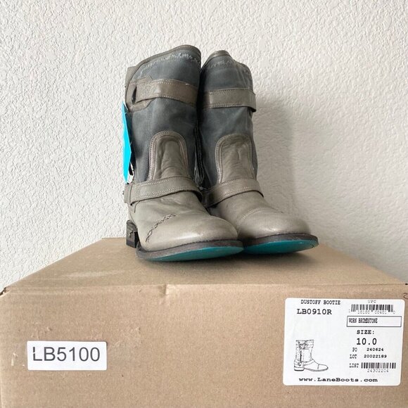 NEW Lane Womens Gray Quilted Mid-Calf Boots With Zipper & Buckle Accents Size 10 - Picture 10 of 11